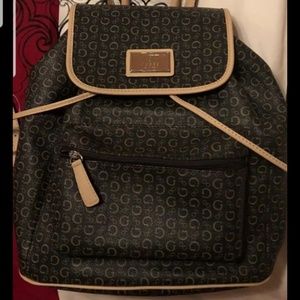 GUESS BACKPACK